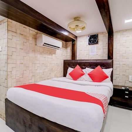 Hotel Qamar Mumbai Bagian luar foto