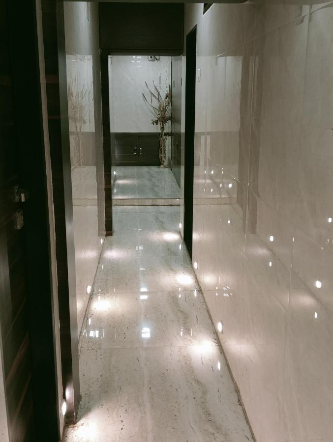 Hotel Qamar Mumbai Bagian luar foto