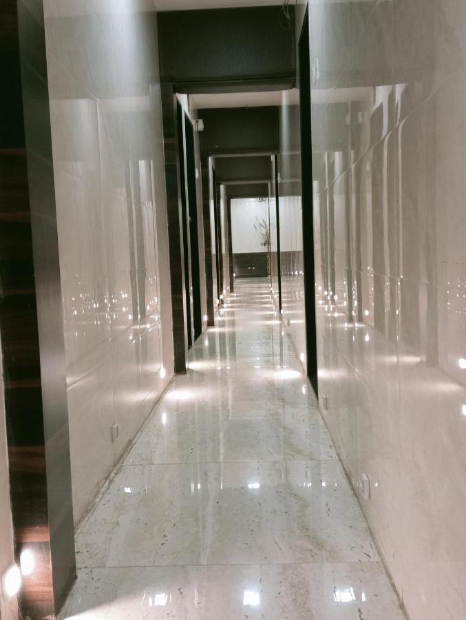 Hotel Qamar Mumbai Bagian luar foto