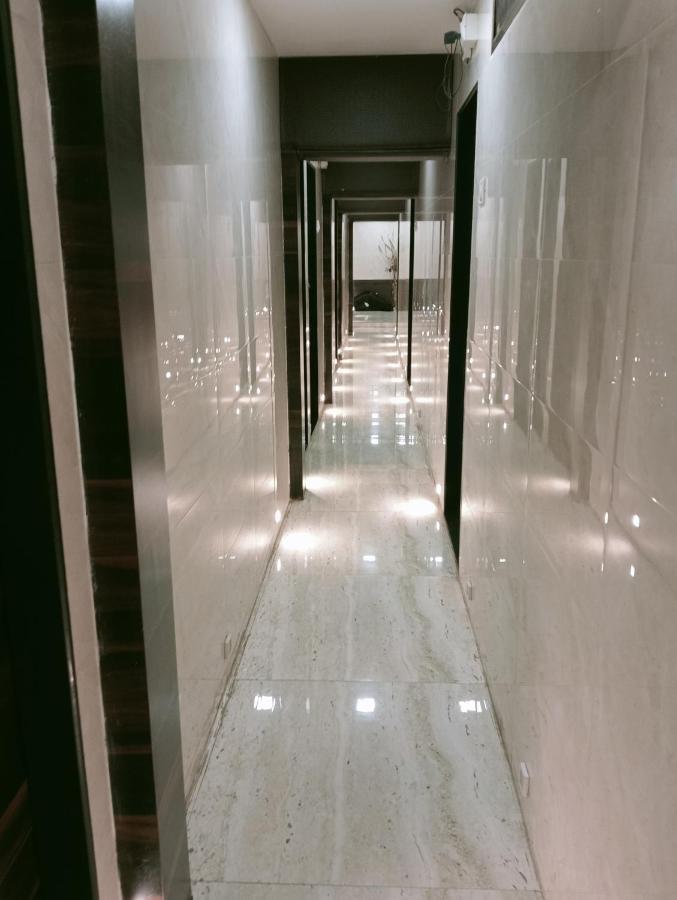Hotel Qamar Mumbai Bagian luar foto