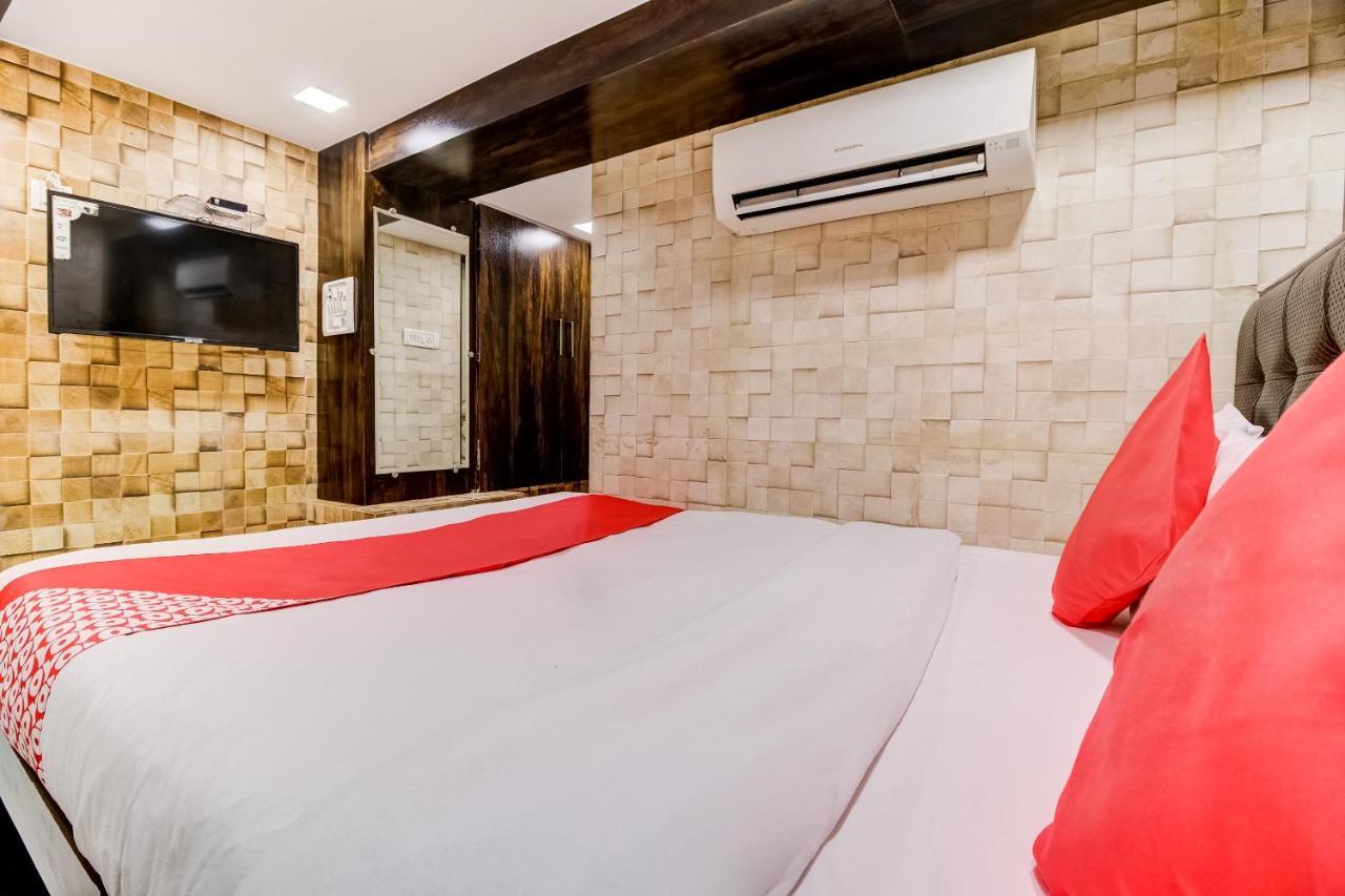 Hotel Qamar Mumbai Bagian luar foto