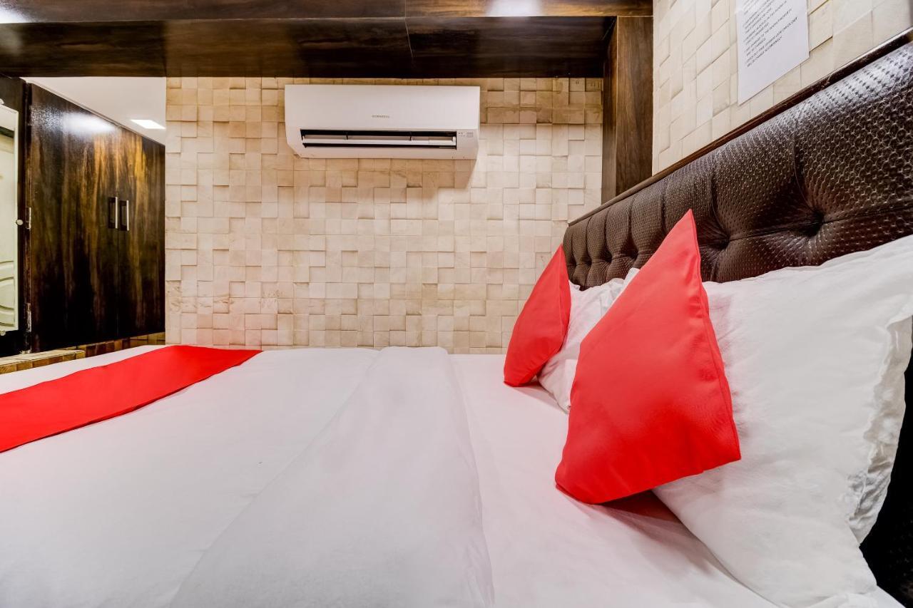 Hotel Qamar Mumbai Bagian luar foto